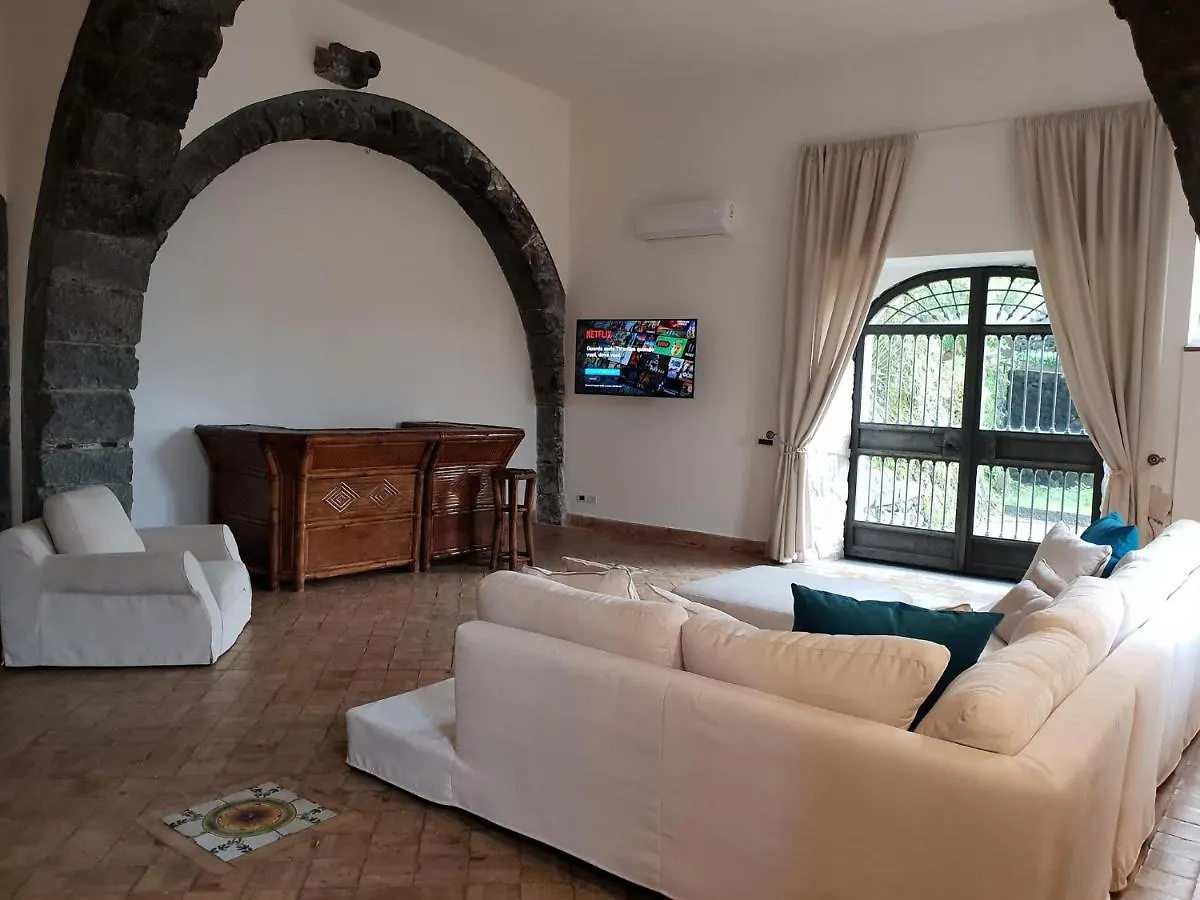 Villa San Gerardo Piedimonte Etneo